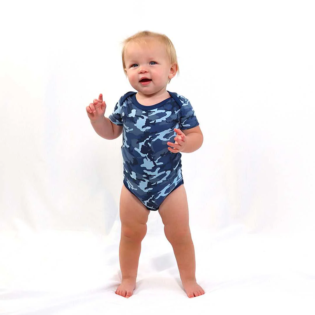 Blue Camo Baby Boy Short Sleeve Bodysuits, 7 Pack - Image 6